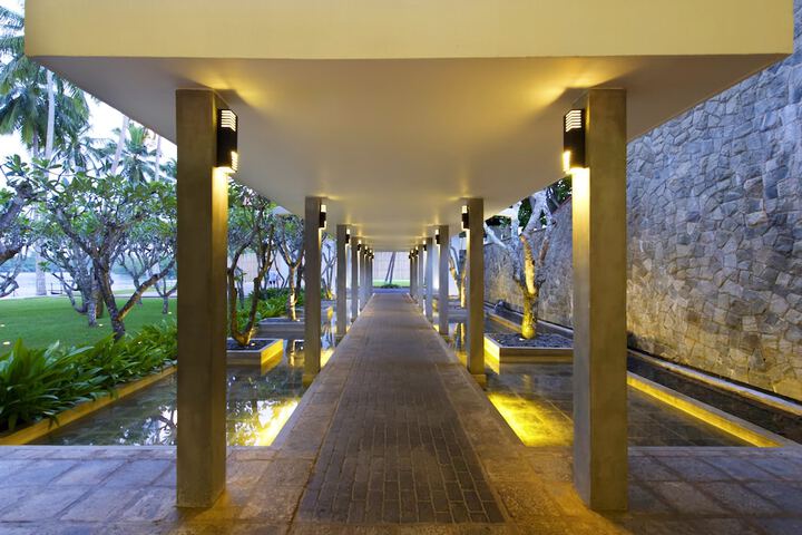 Hotel Lobby