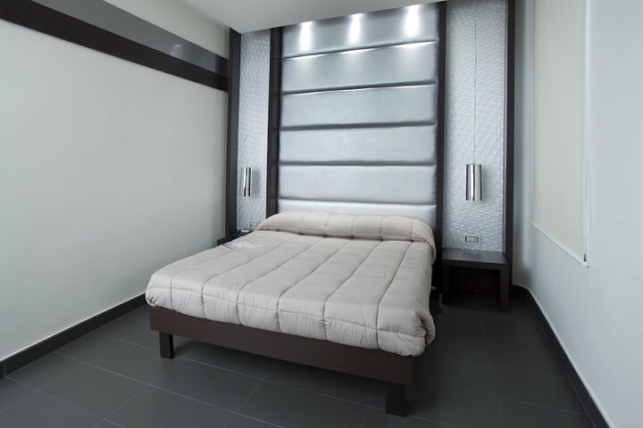 Room 3 of 30