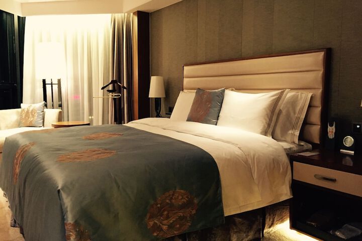 Room 16 of 58