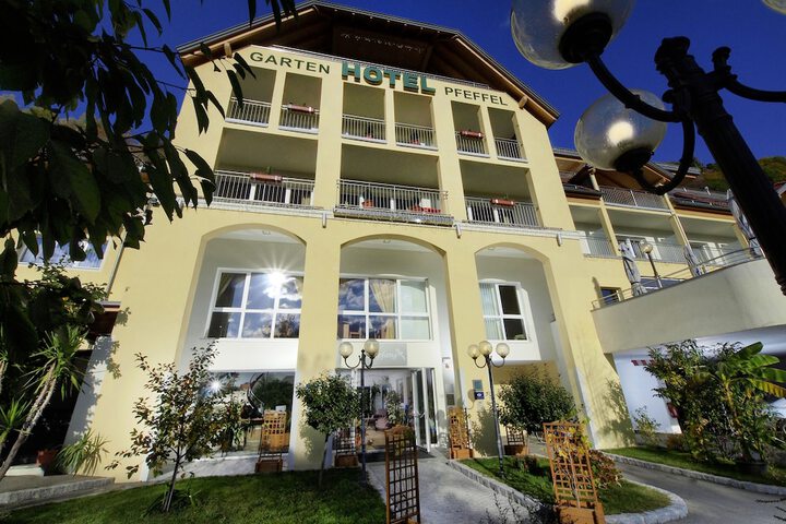 Exterior of Gartenhotel & Weingut Pfeffel Dürnstein