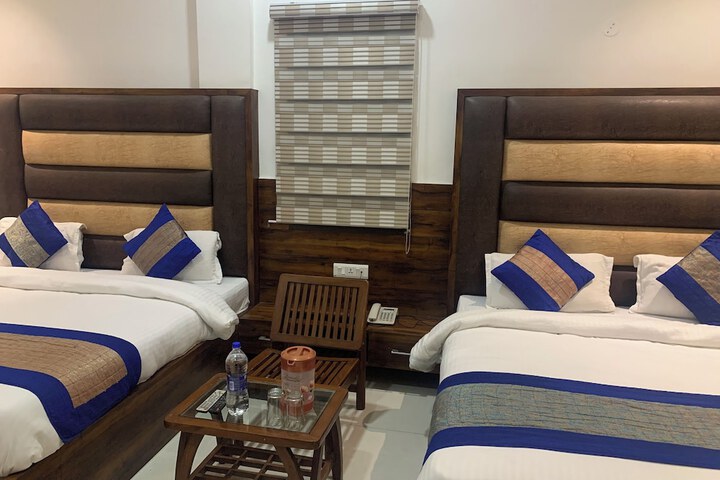 Room 8 of 23