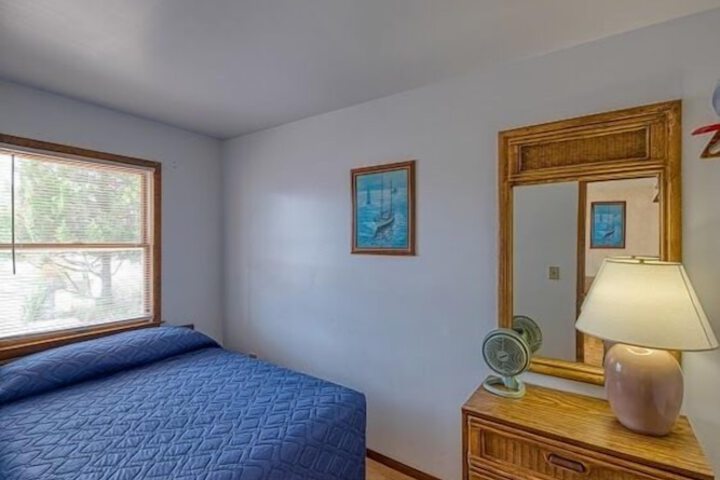 Room 3 of 22