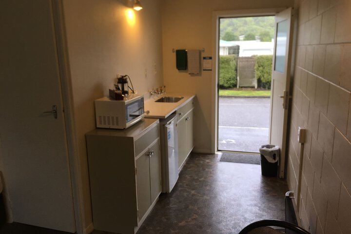 Room 4 of 62