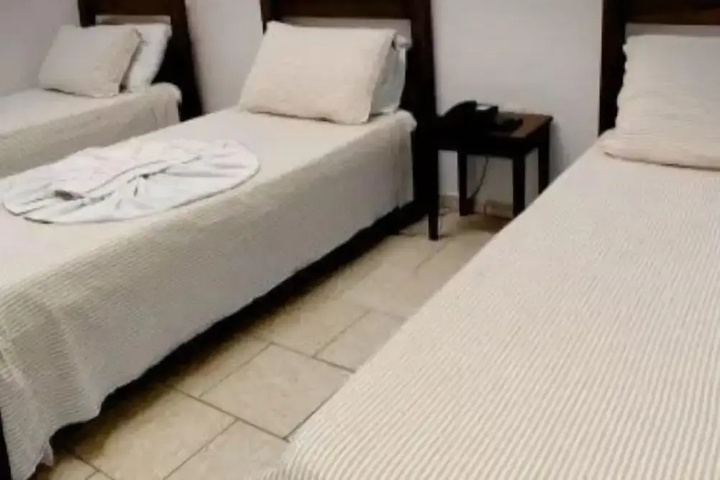 Room 3 of 5