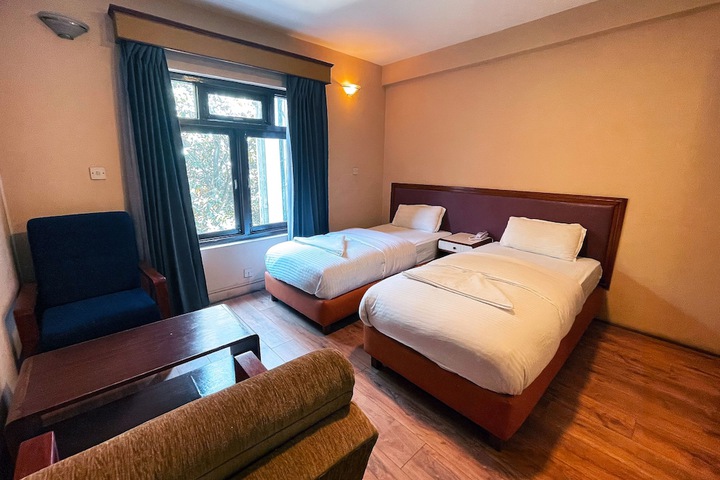 Room 26 of 47