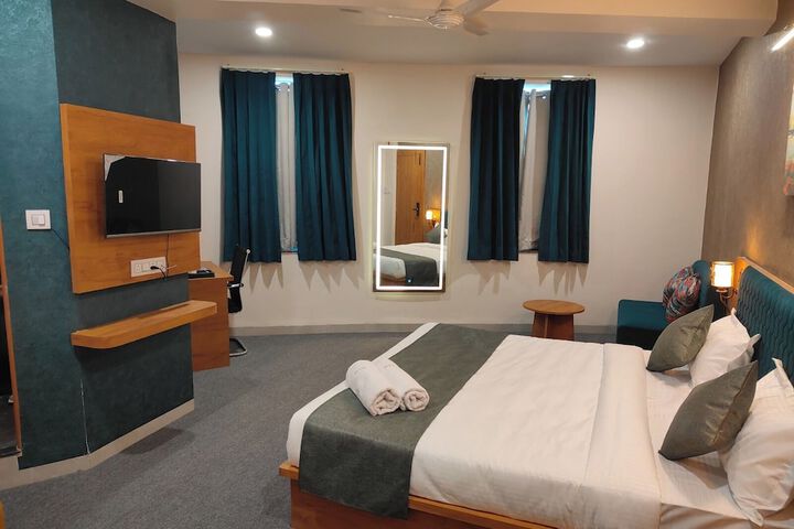 Room 12 of 55