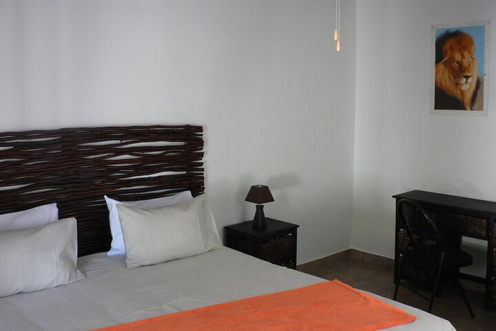 Room 8 of 62