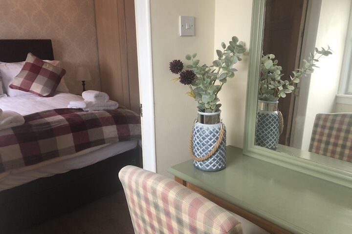 Room 7 of 51