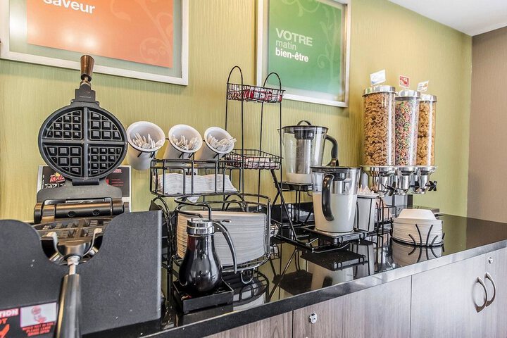 Breakfast/Coffee Service 43 of 49