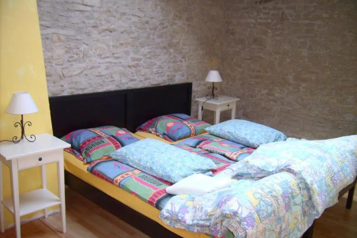 Room 5 of 29