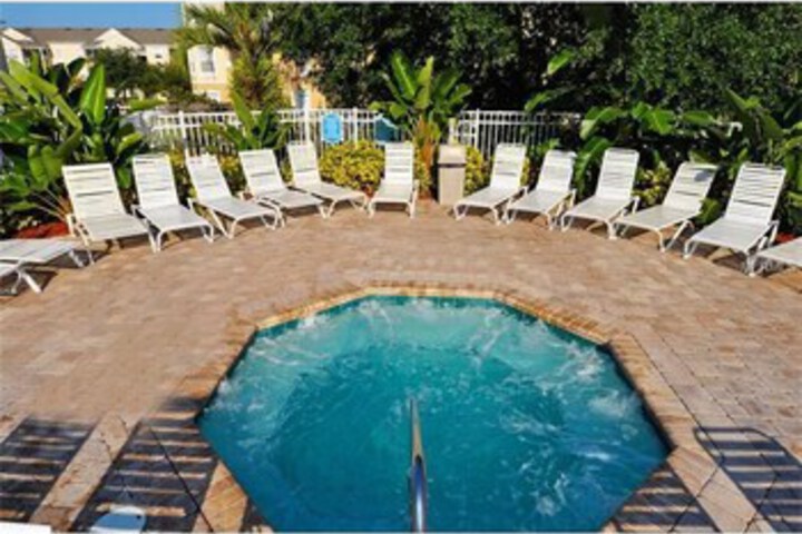 Pool 77 of 120