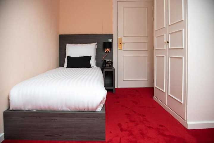 Room 18 of 58