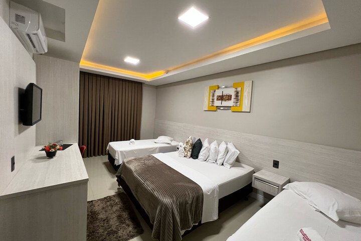 Room 26 of 39