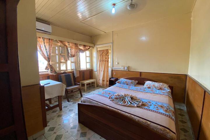 Hotel Levys