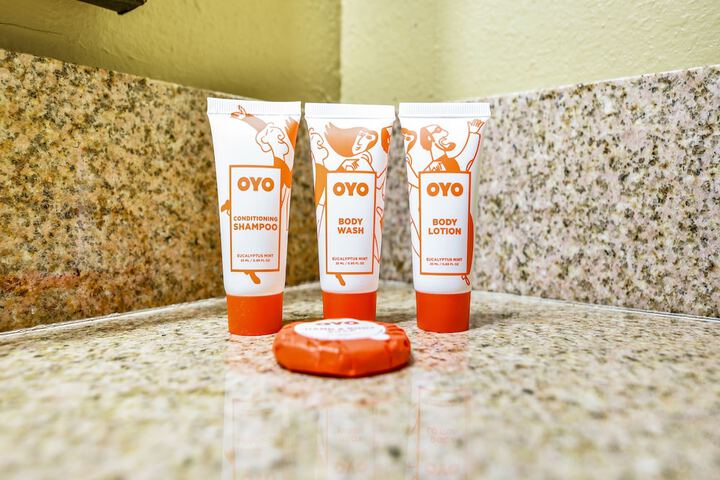 Bathroom amenities