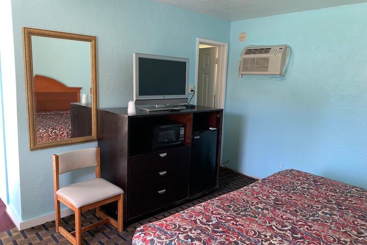 Room 7 of 22