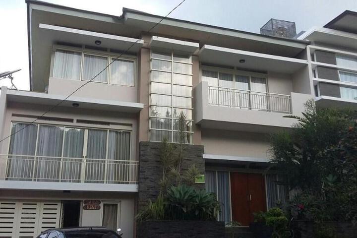 Villa Forest Hill B6 Bandung