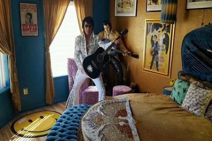 Room 22 of 83