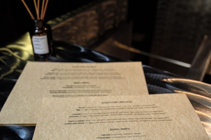 Dining 48 of 57