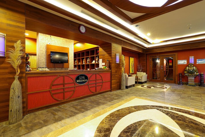 Hotel Interior 7 of 96