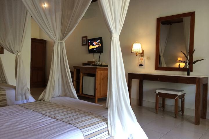 Room 5 of 53