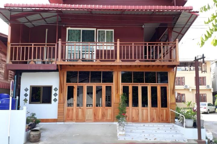 Baan Kokaew Chiang Khan