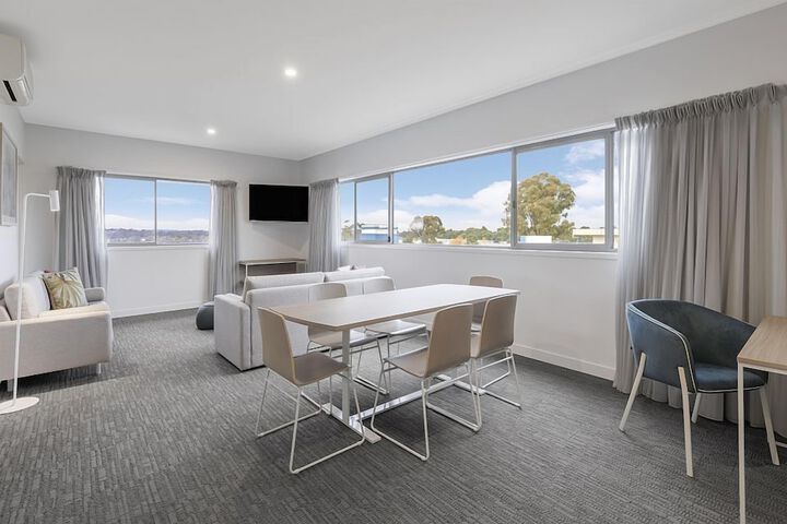 Room 7 of 20