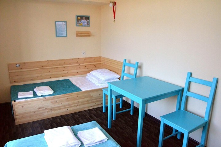 Room 35 of 80