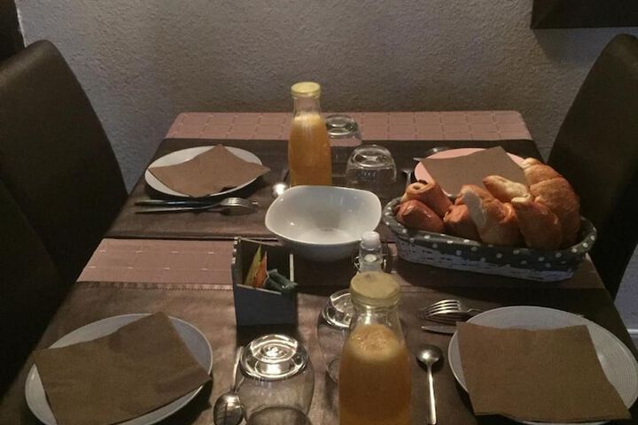 Dining 46 of 62