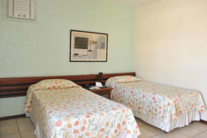 Room 7 of 23