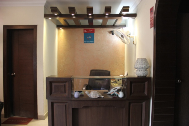 HOTEL D M PALACE BY OYO