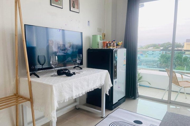 Room 19 of 38