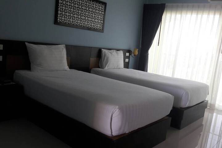 Room 22 of 105