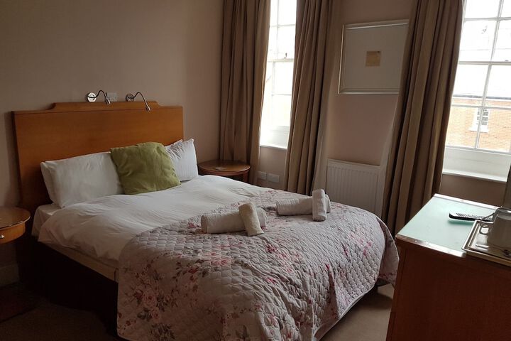 Room 22 of 40