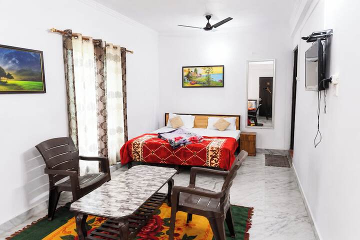 Hotel A-R Resort