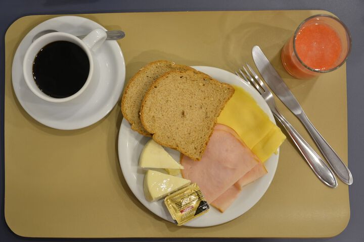 Breakfast/Coffee Service 30 of 35