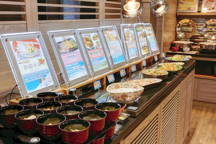 Breakfast buffet
