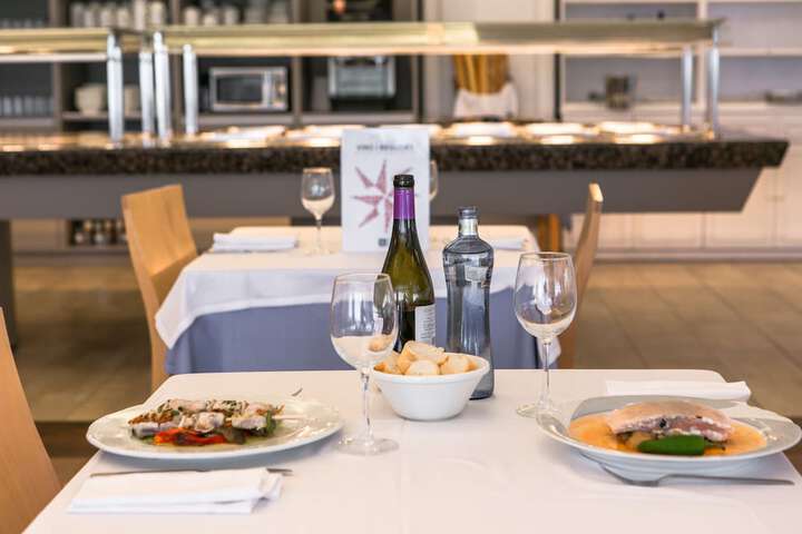 Dining 50 of 72