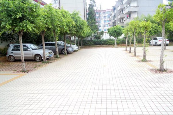 Kunyang Hotel