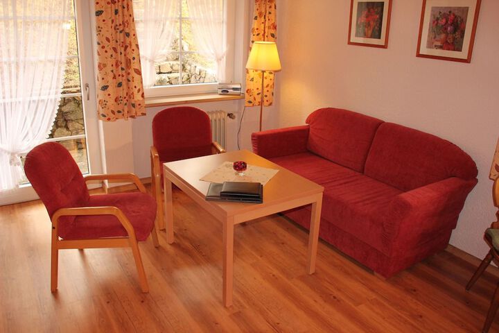 Room 10 of 42