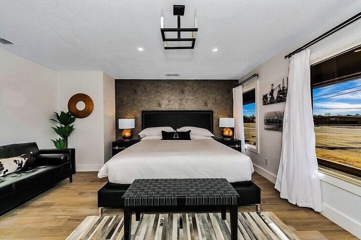 Room 6 of 41