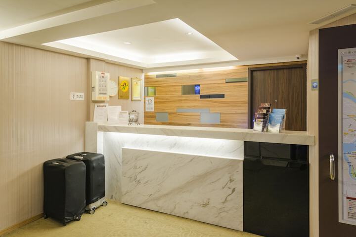 Hotel Interior 4 of 40