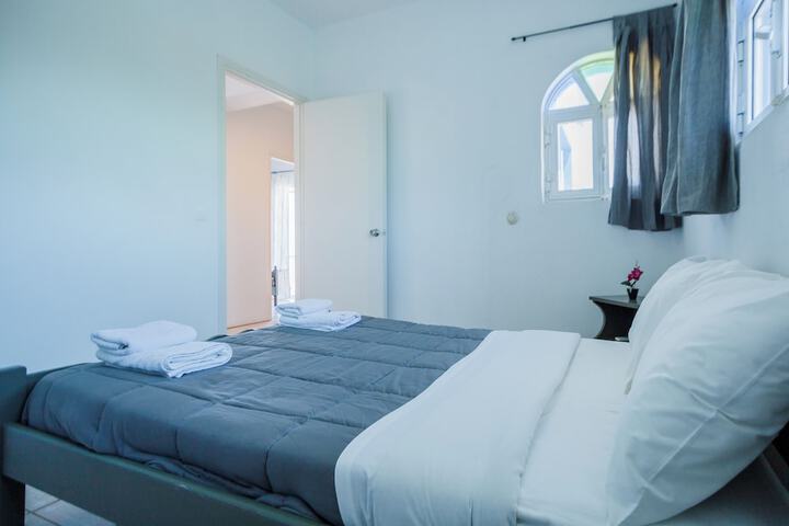 Room 21 of 40