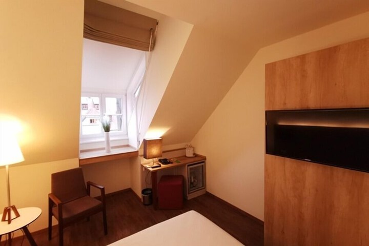 Room 21 of 59