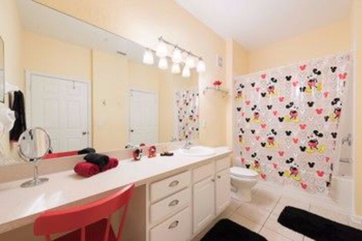 Room 7 of 52