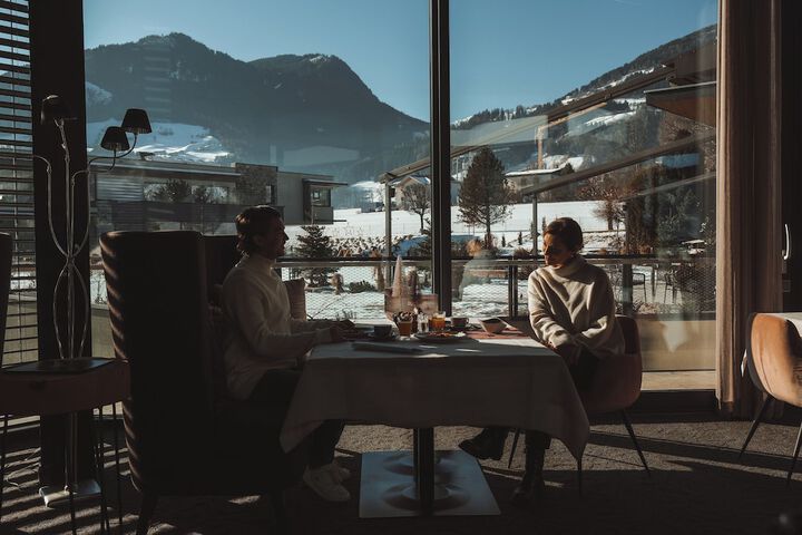 Dining 144 of 163