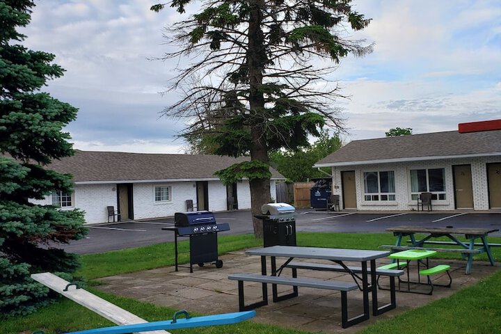 BBQ/picnic area