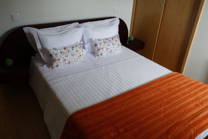 Room 7 of 116