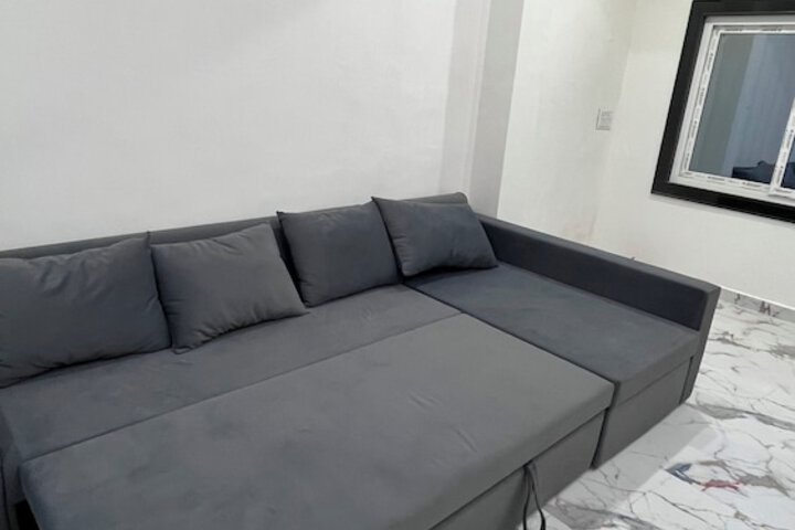 Room 46 of 82
