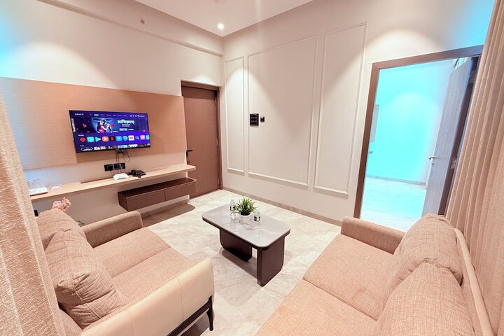 Room 36 of 63